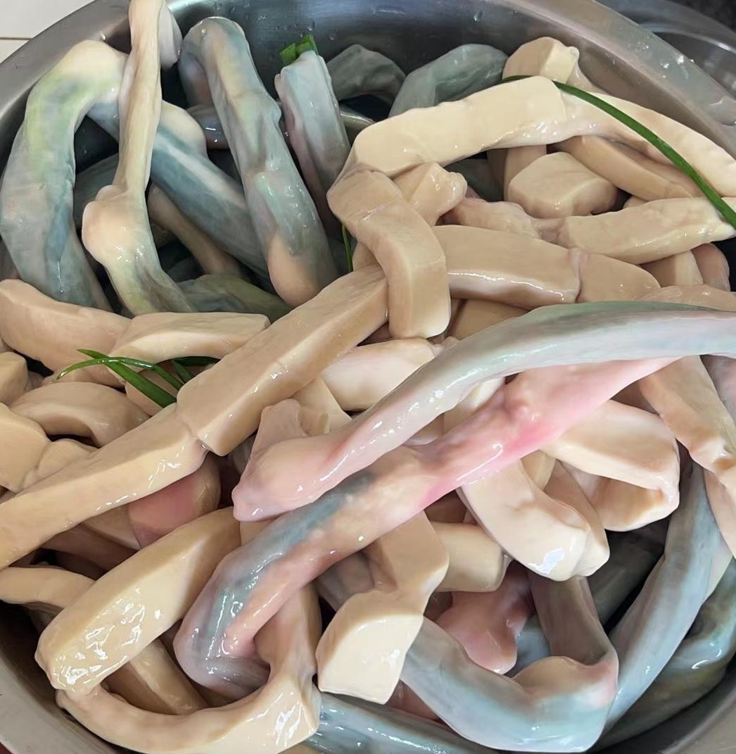 闽南特色美食小肠灌葱