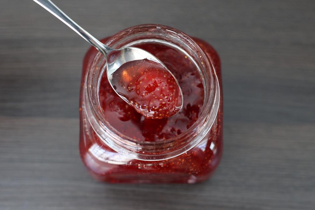 《Tinrry下午茶》番外篇-满满果肉的草莓果酱