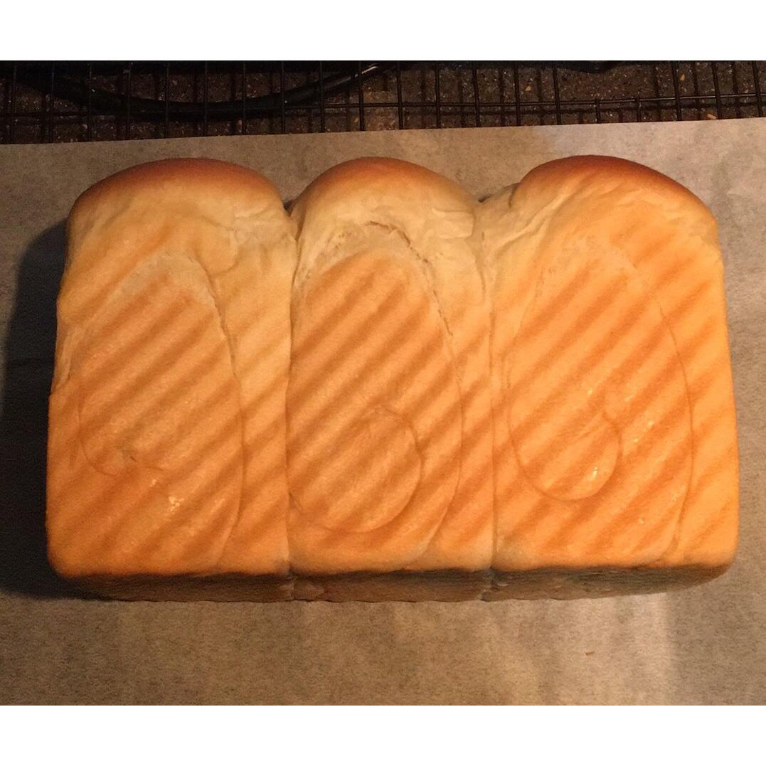 老面法奶油吐司