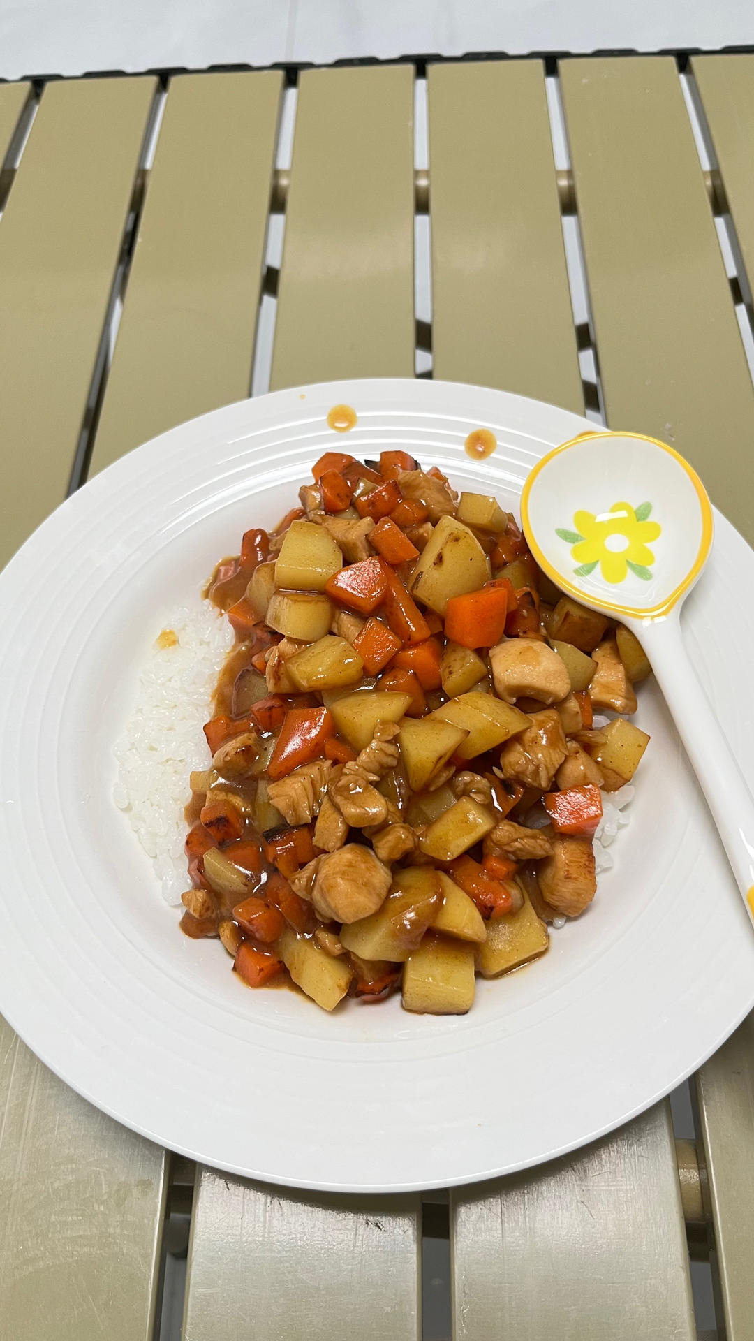 咖喱土豆鸡块