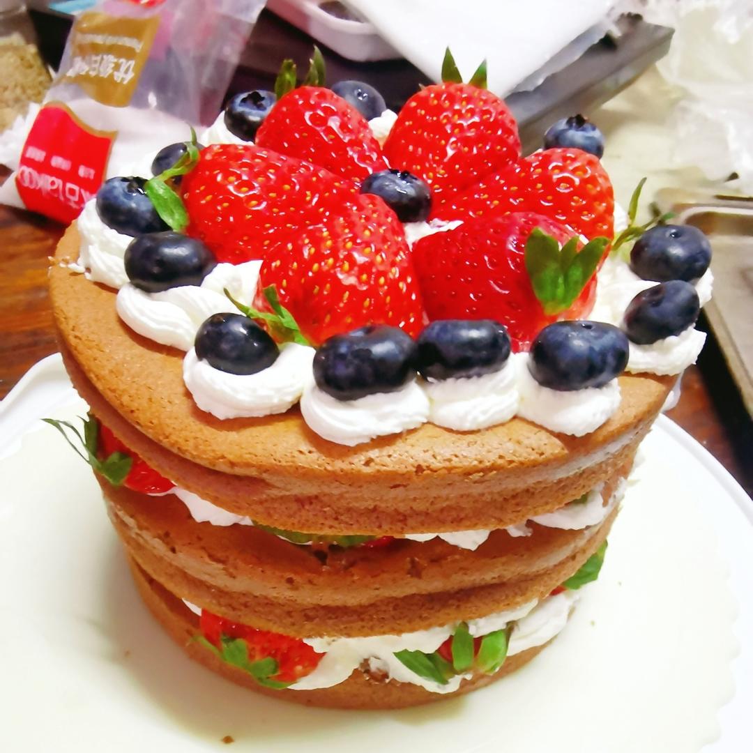 6寸可可戚风水果裸蛋糕