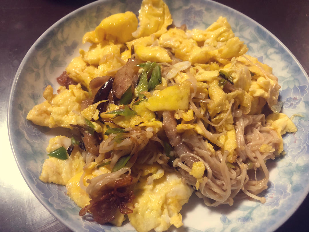 金针菇炒蛋