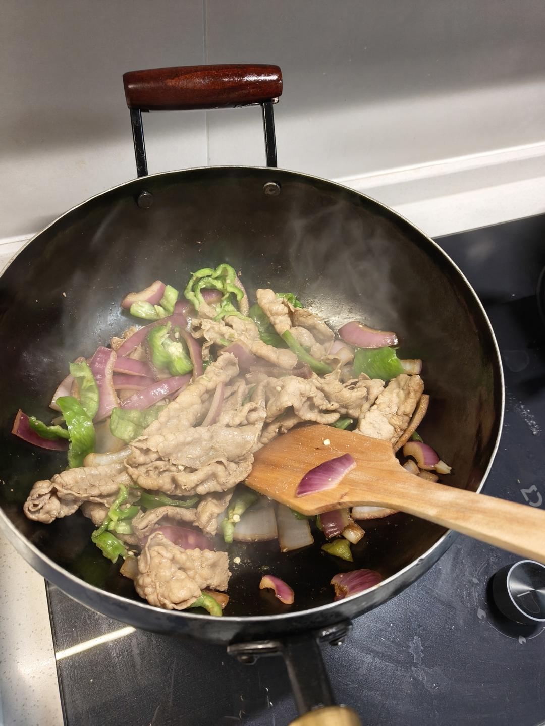 简单易做 肥牛卷炒洋葱