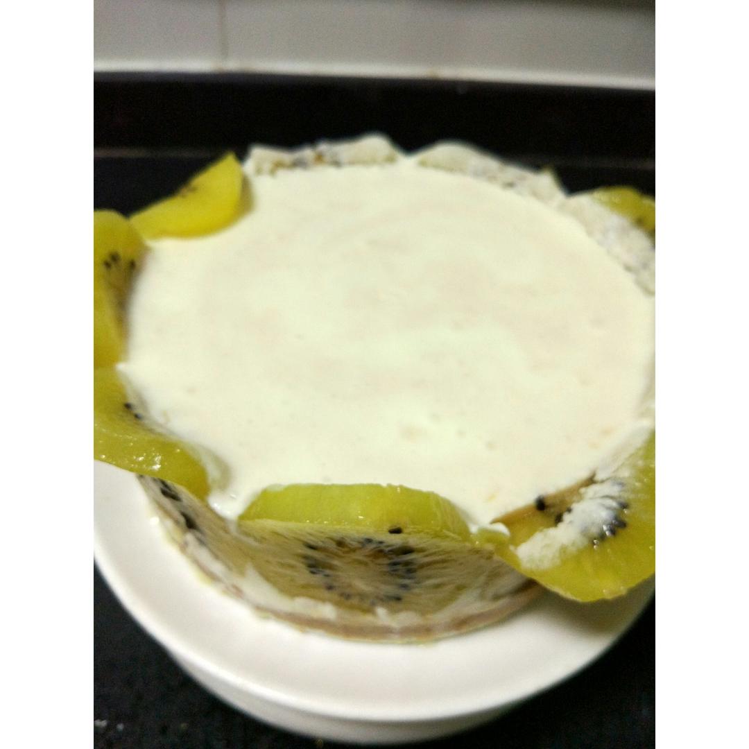 草莓慕斯蛋糕