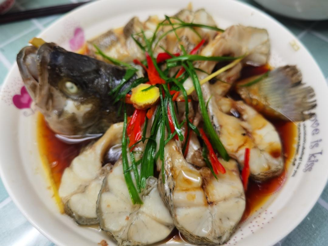 孔雀开屏清蒸鱼