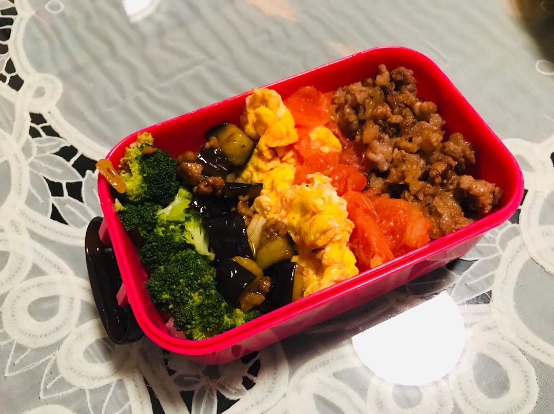 鱼香茄子是如此勾人，以至于连体重都不顾了！