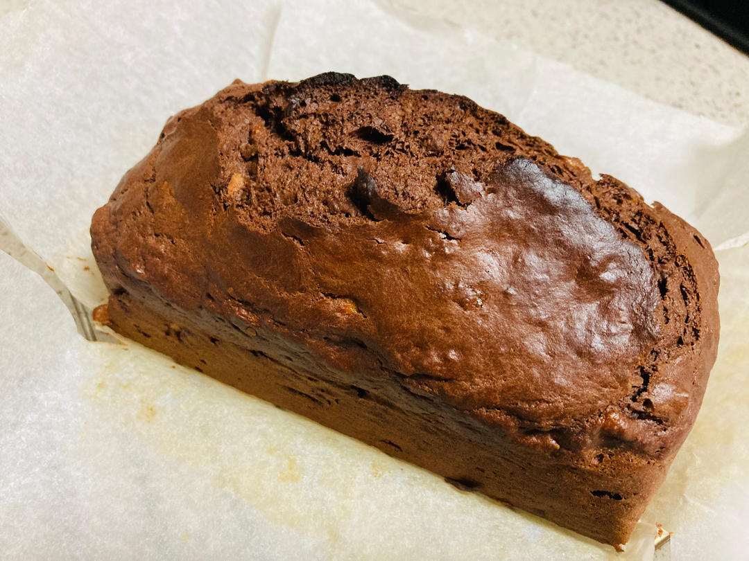 不用打发任何东西的低脂可可香蕉磅蛋糕