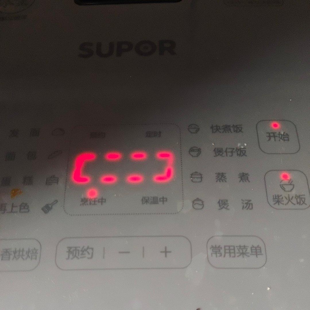 适合老人小孩吃的电饭锅煲仔饭