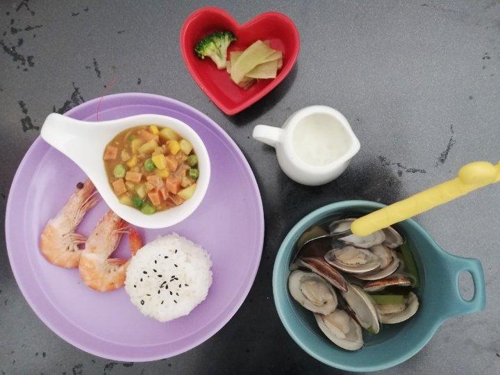 芝士汉堡肉咖喱饭