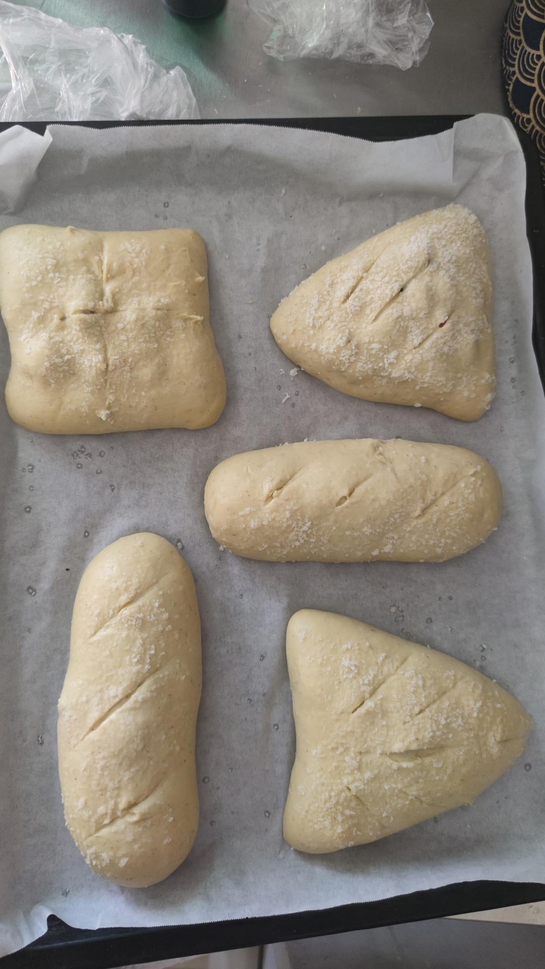 芝士新奥尔良鸡肉软欧包