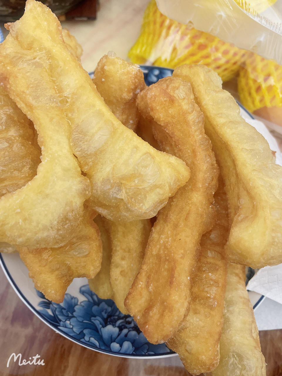 酥软好吃的油条