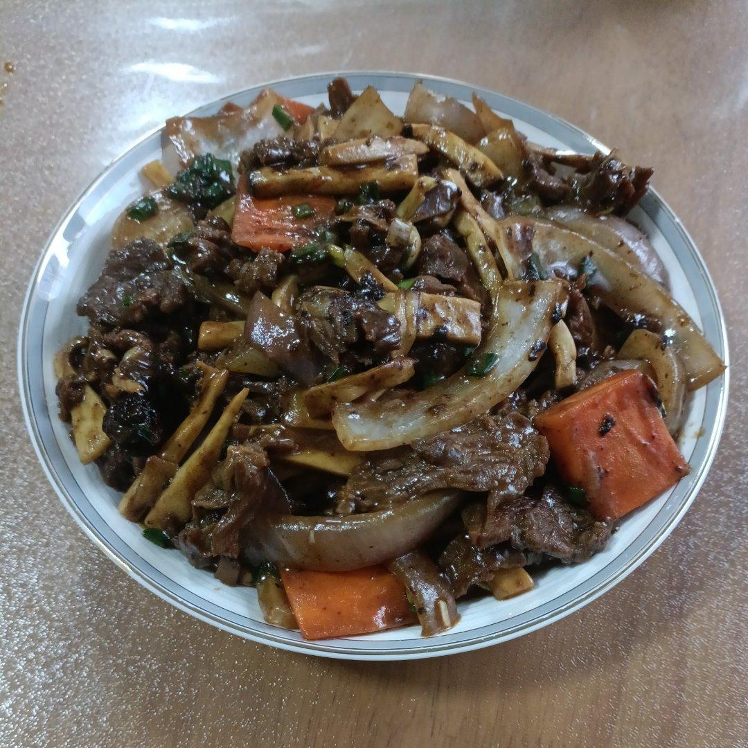 蚝油鲜菇滑牛肉