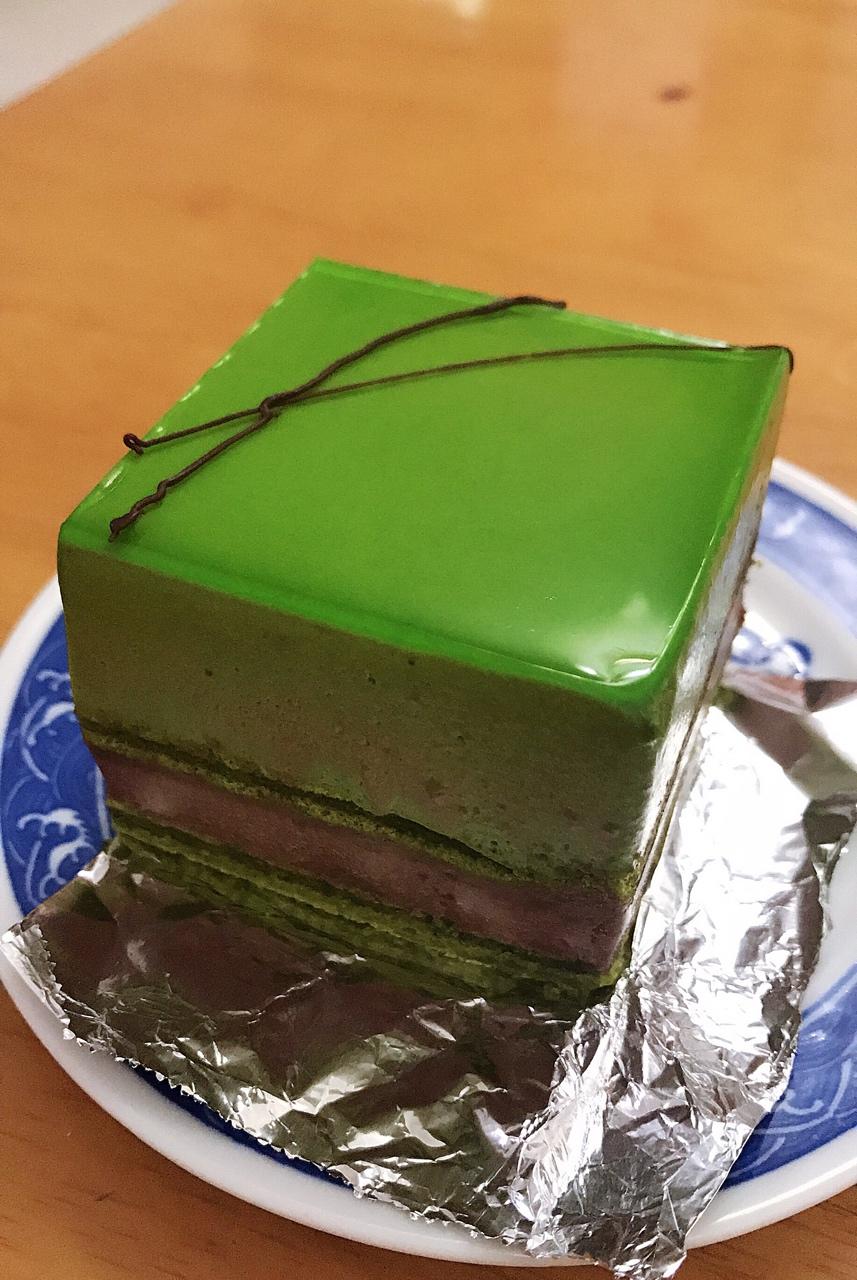 天际Yamanoha—香缇巧克力配抹茶慕斯蛋糕<熊谷裕子>