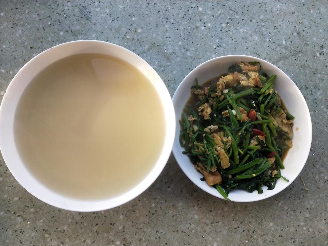 健康低脂凉拌菜—菠菜可以这样吃