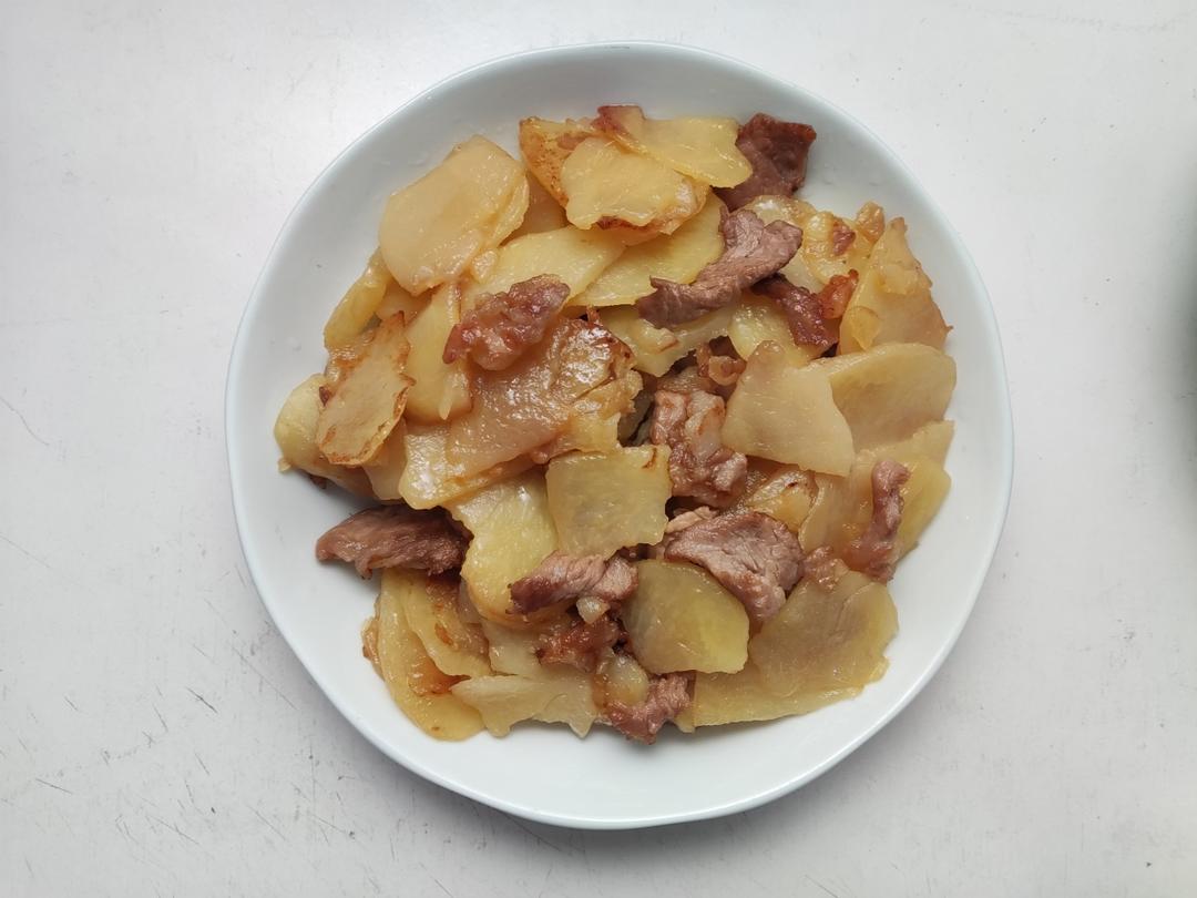 土豆片炒肉