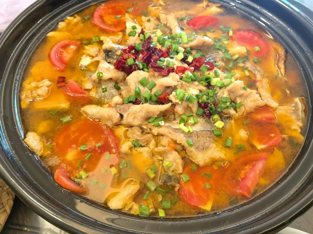 番茄鱼片汤【12月北鼎珐琅锅食谱】