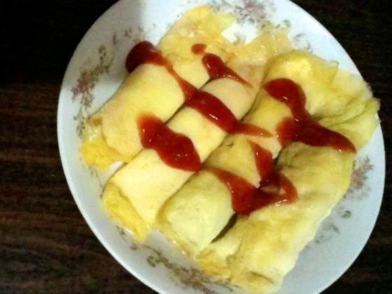 葱香肉末鸡蛋卷