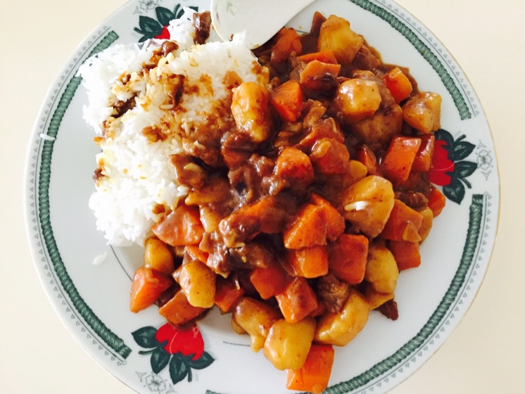 咖喱猪肉饭