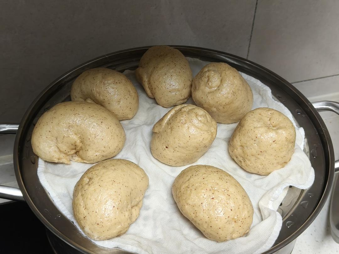 一发奶香小馒头，口感特别好！