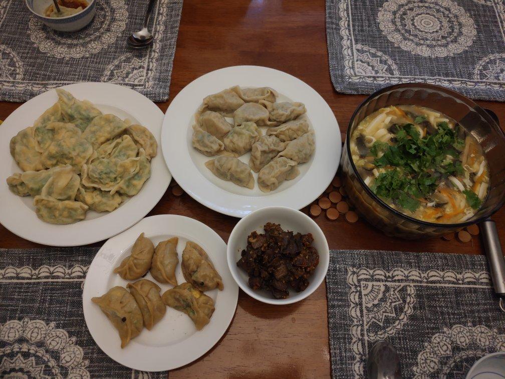 【免揉】皮薄筋道冻后不破的饺子皮