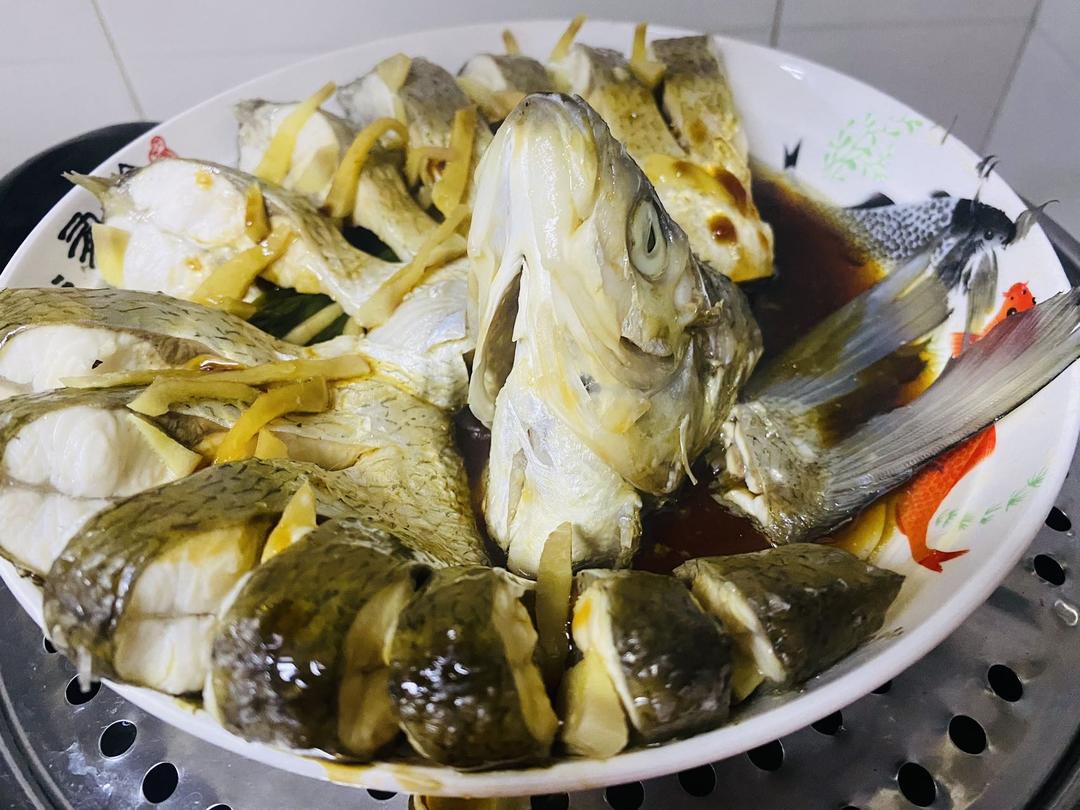 年夜菜必备❗️全家都爱的孔雀开屏清蒸鳊鱼🐟