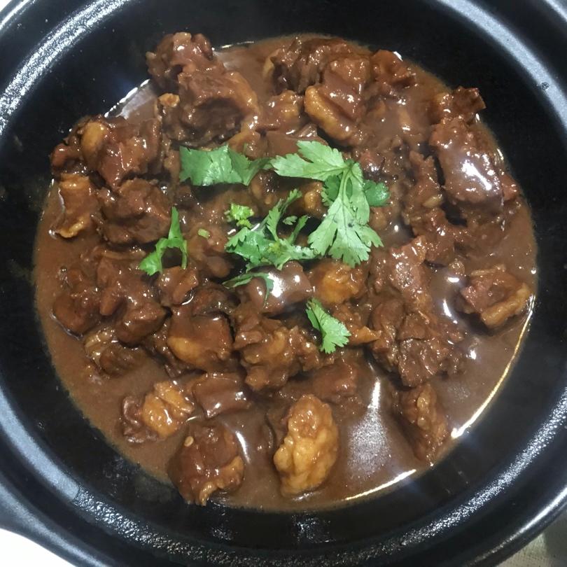 广式焖牛腩