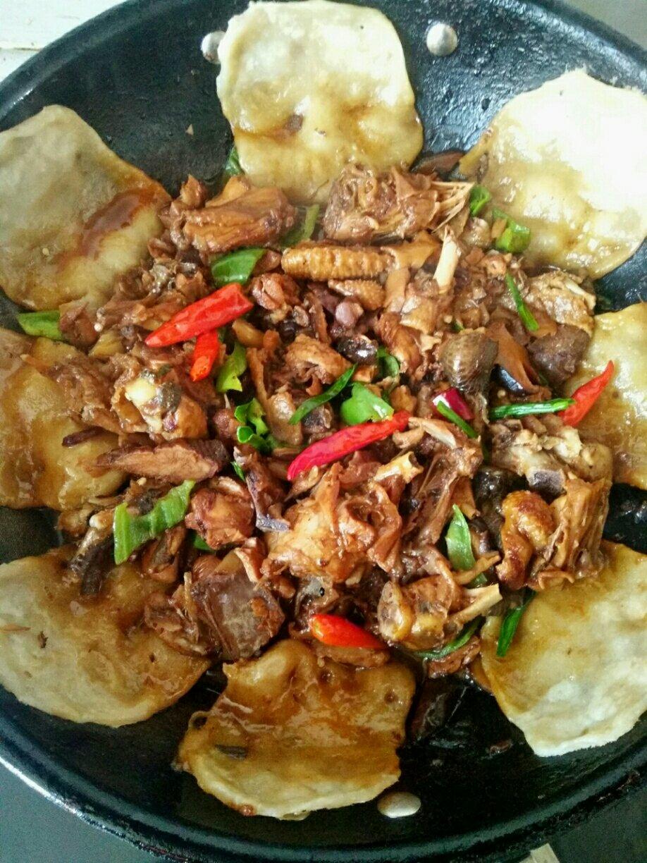 地锅鸡+自制红油【曼食慢语】