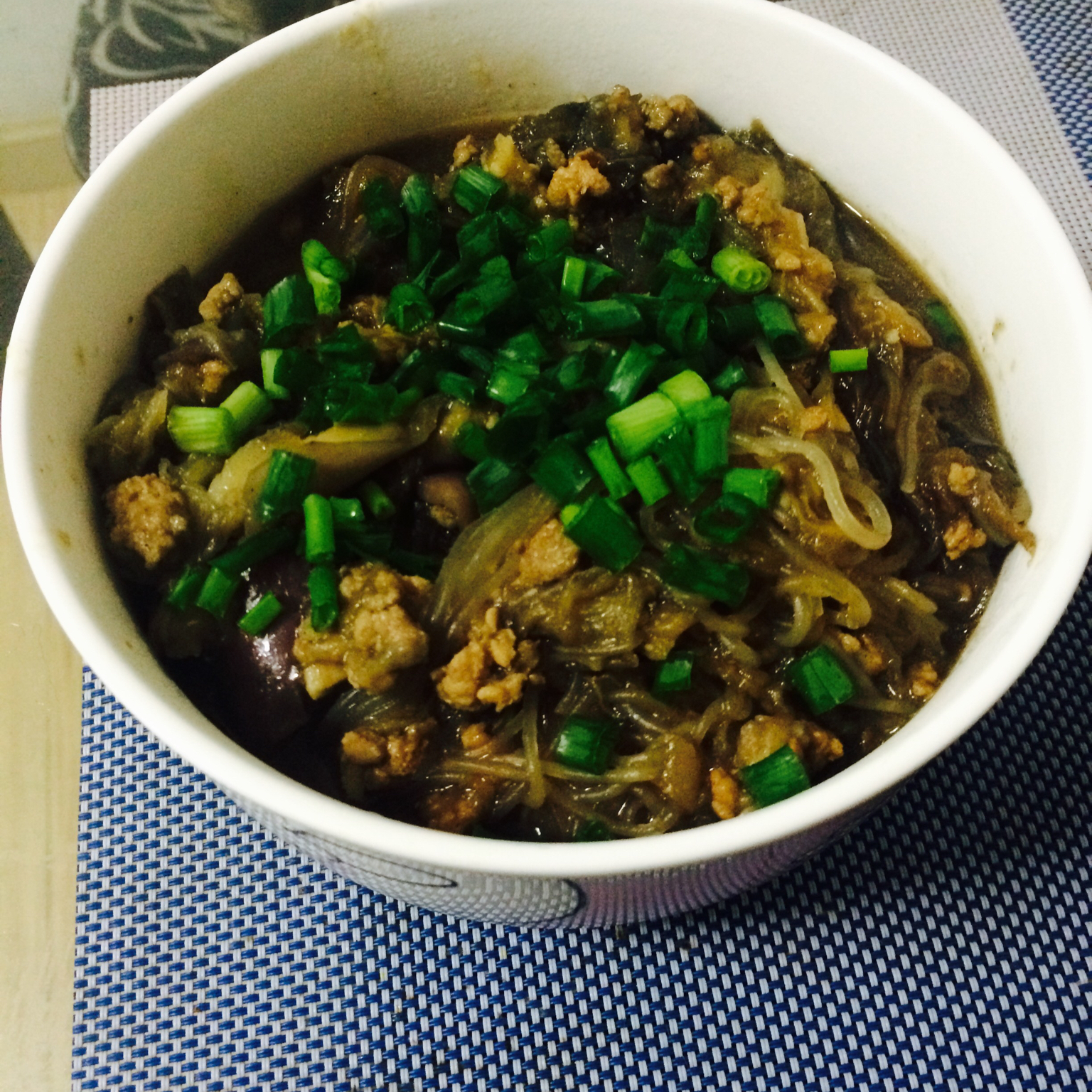 肉末茄子粉丝煲