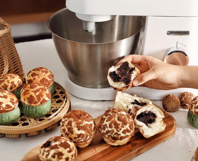 网红蘑菇云巧克力面包的做法