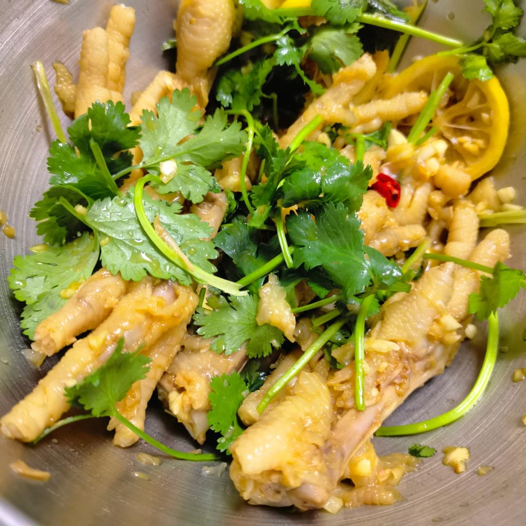 柠檬无骨酸辣凤爪