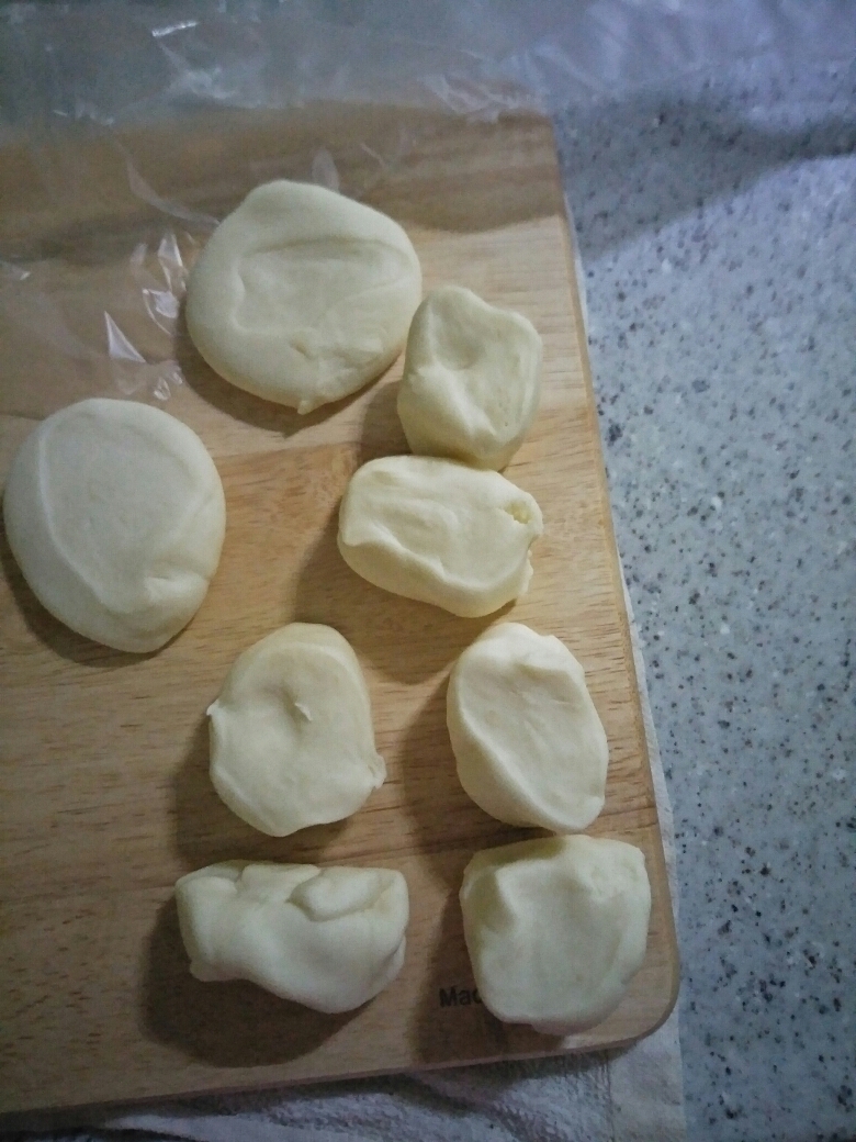 平底锅豆沙饼的做法 步骤2