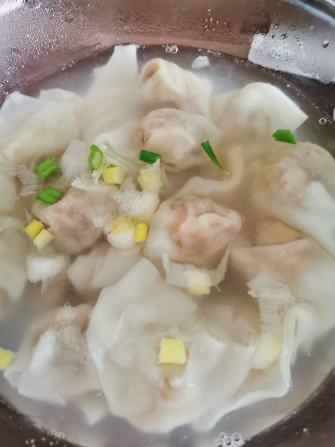 白菜猪肉馄饨