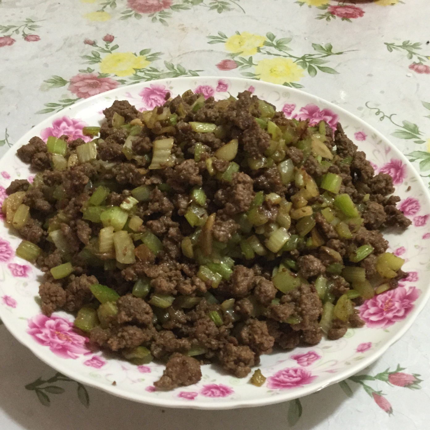 芹菜牛肉末「下饭神器」