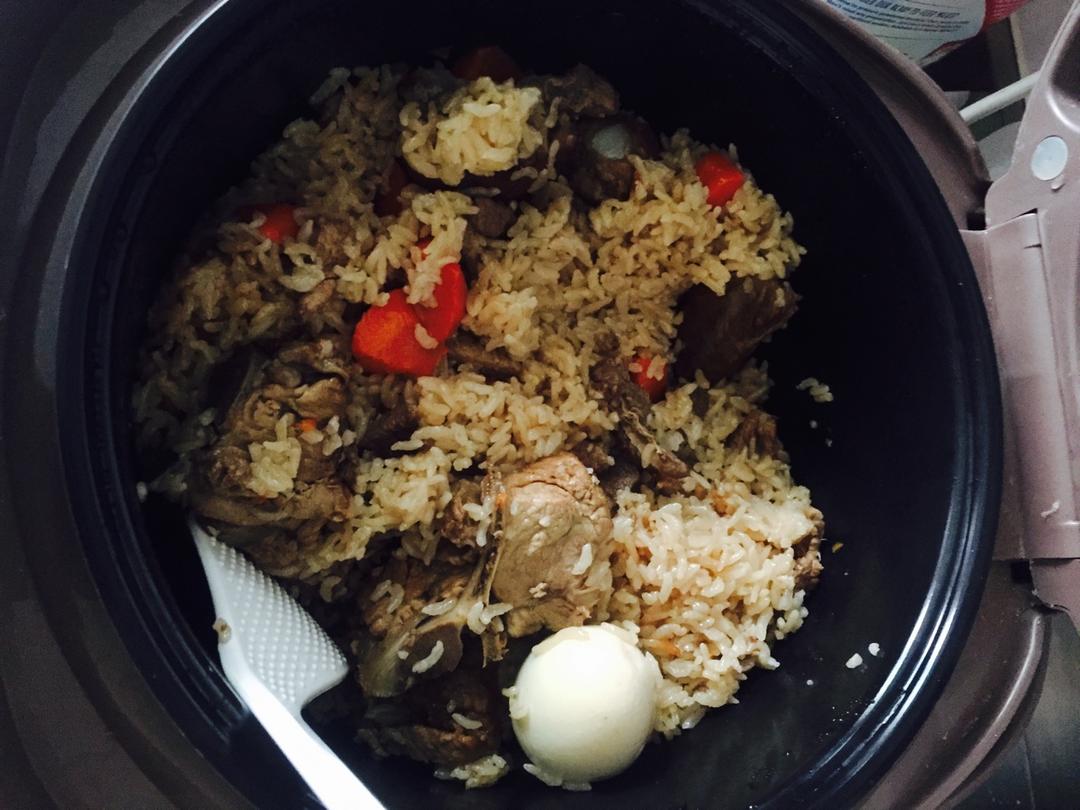 喷香排骨焖饭（爆好吃）