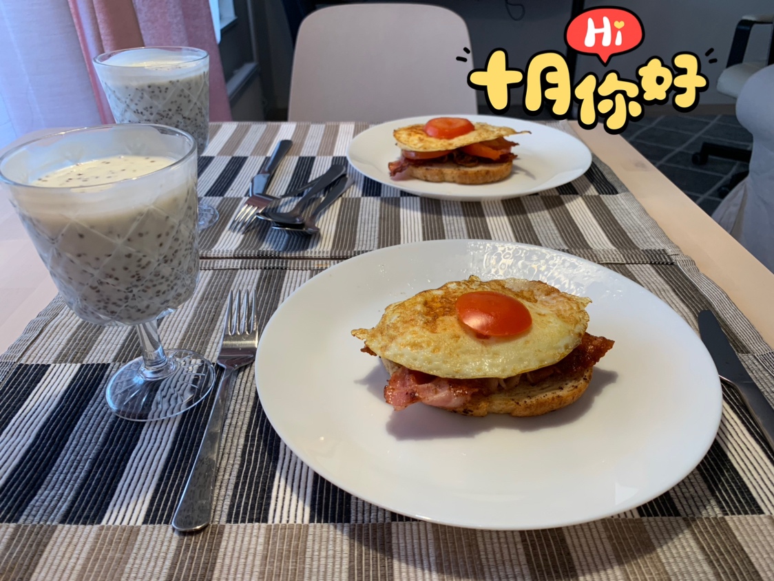 英式早餐-蘑菇培根鸡蛋吐司