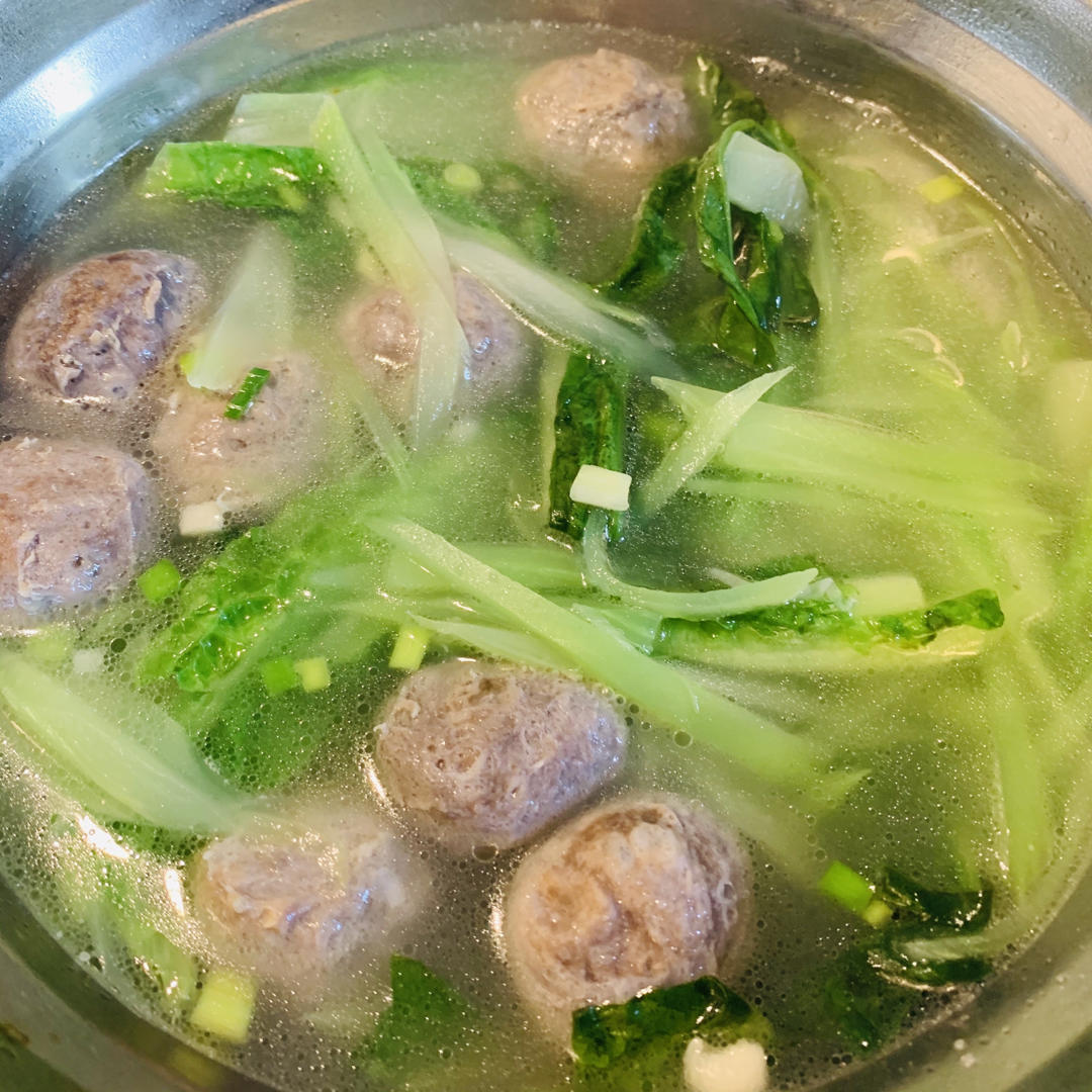 牛肉丸青菜汤