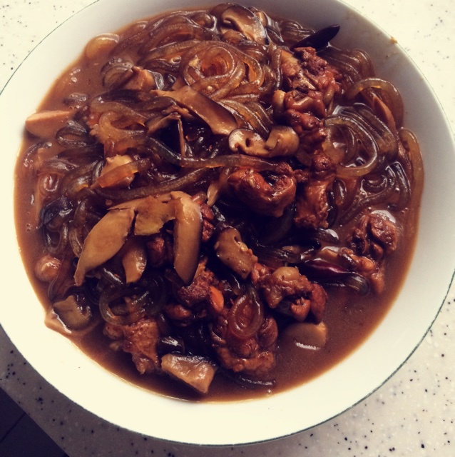 鸡翅根炖粉条