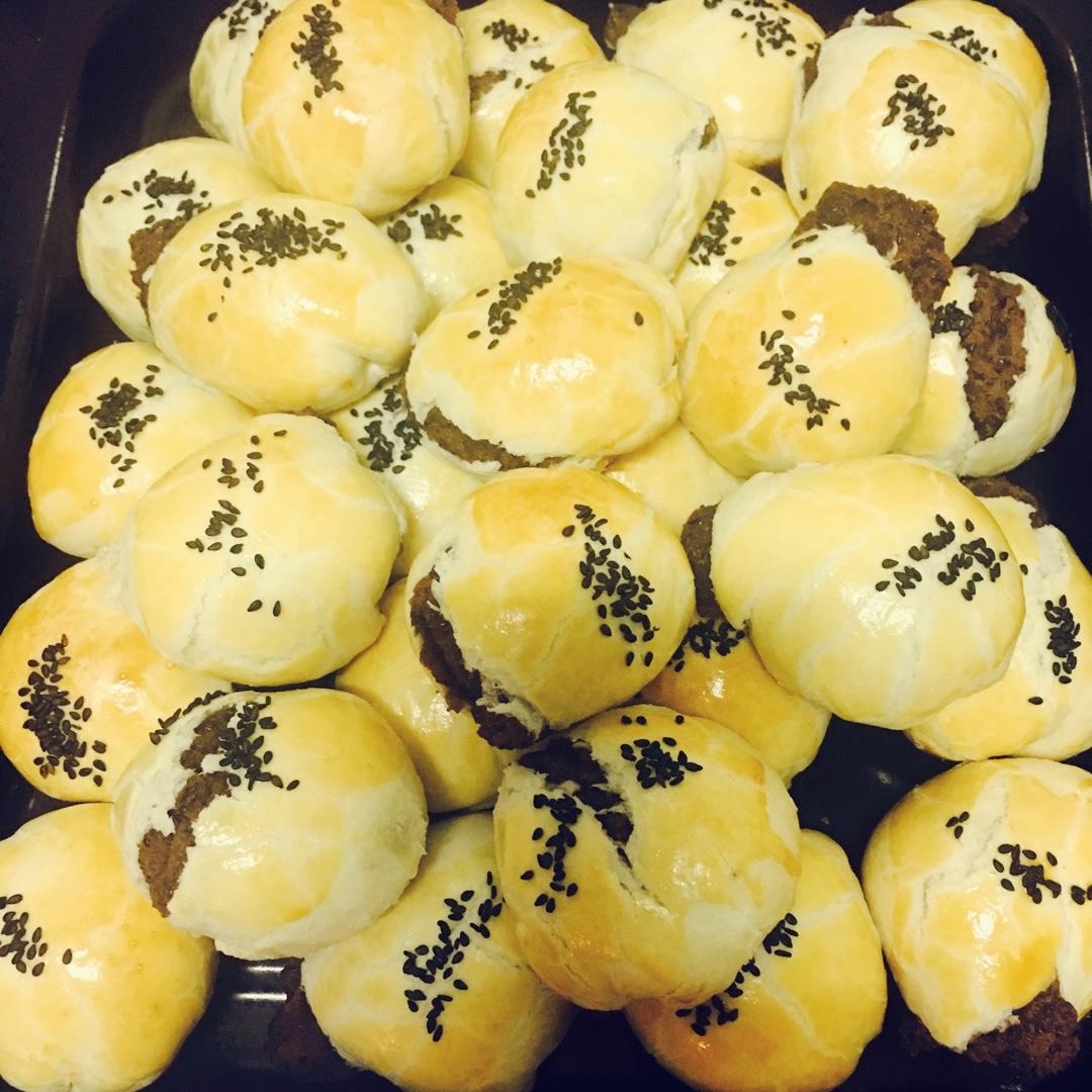 泳式鲜肉榨菜月饼