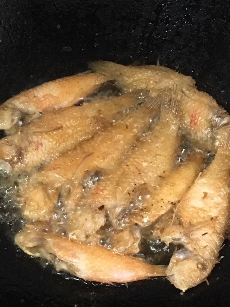 糍粑鱼块怎么做好吃_糍粑鱼鱼的做法大全_糍粑鱼的做法