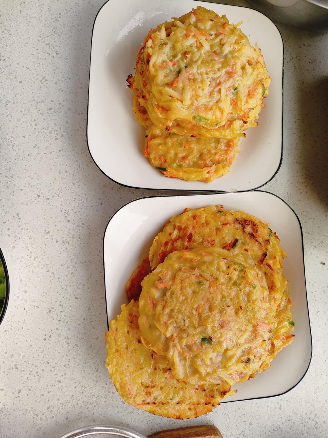 土豆饼(土豆胡萝卜丝饼)