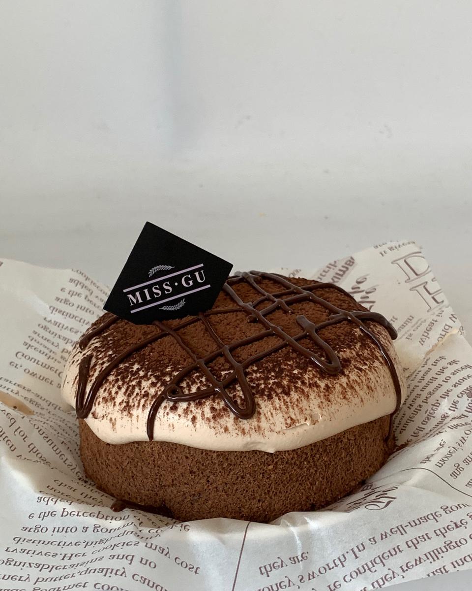 #视频教程#有灵魂的脏脏蛋糕，戚风生涯的巅峰之作，劣狐狐烘焙