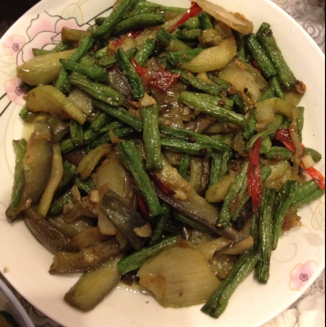 茄子烧豆角