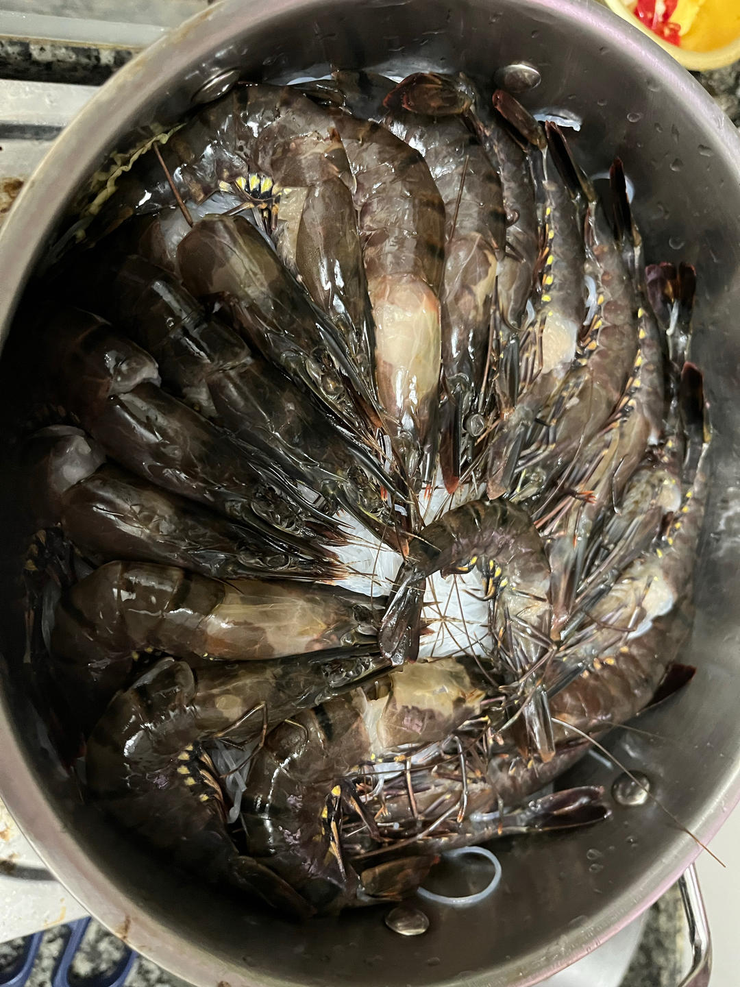 蒜蓉粉丝虾煲