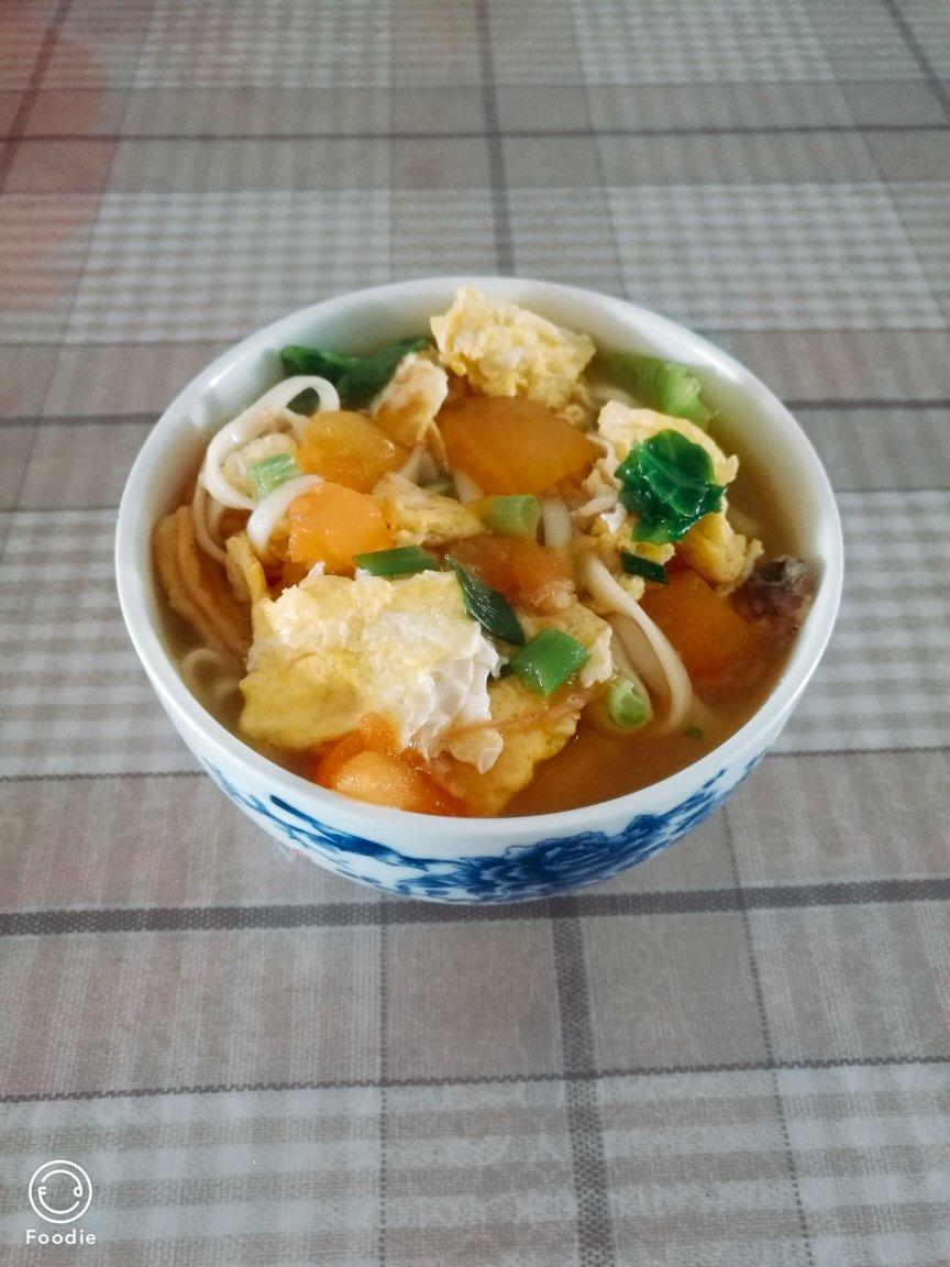 番茄浓汤鸡蛋面
