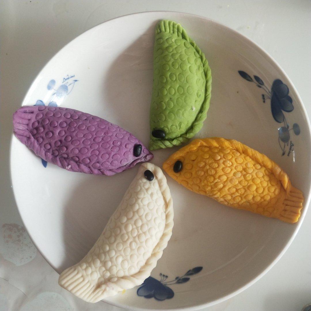 meizi百合做的年年有余(鱼)之【彩色小鱼饺子的包法】