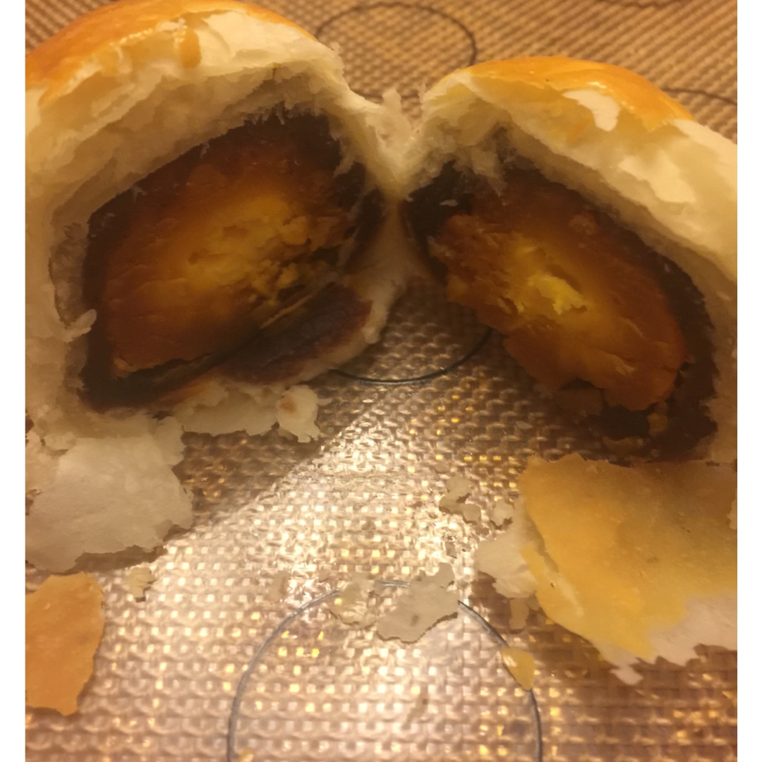 蛋黄酥