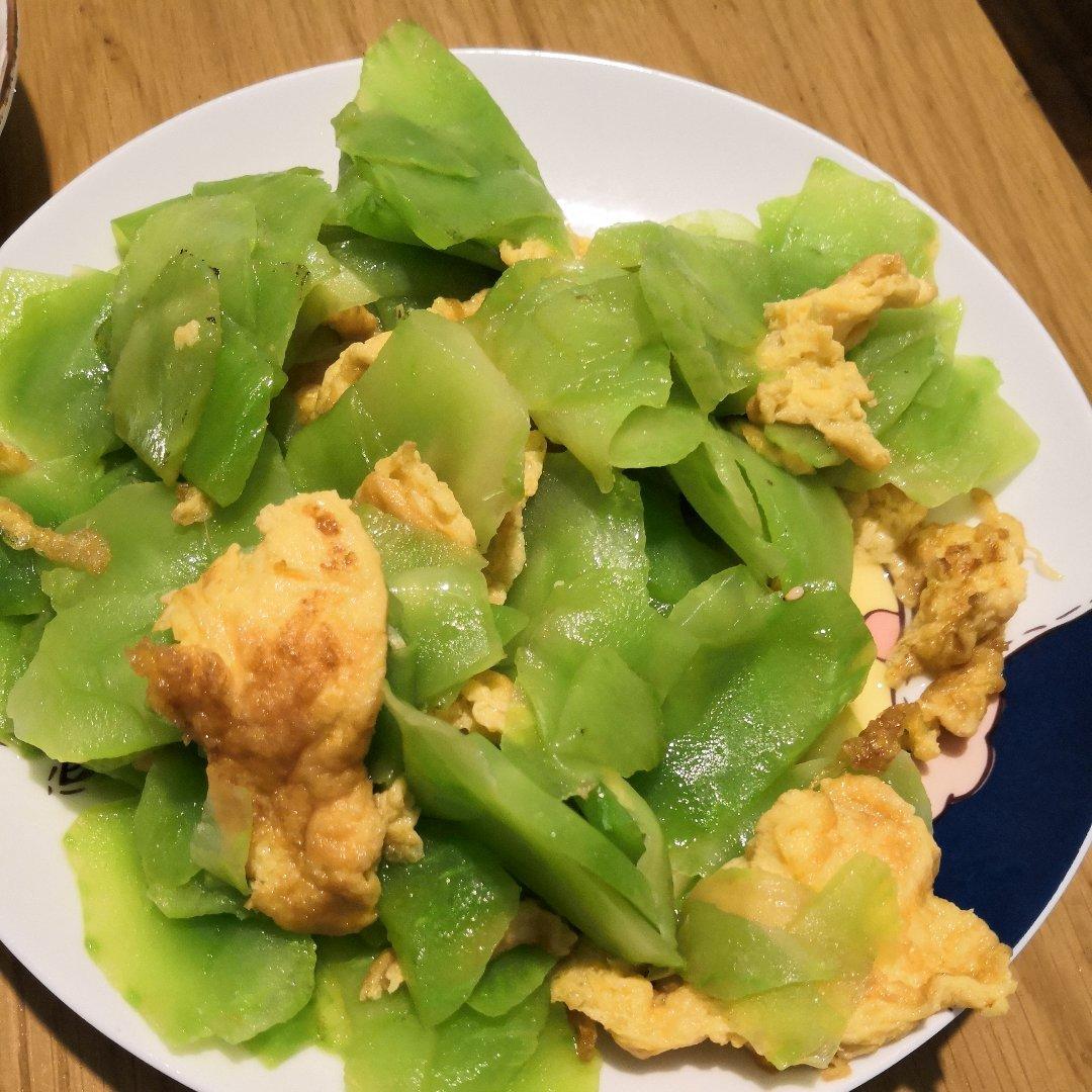 莴笋炒蛋