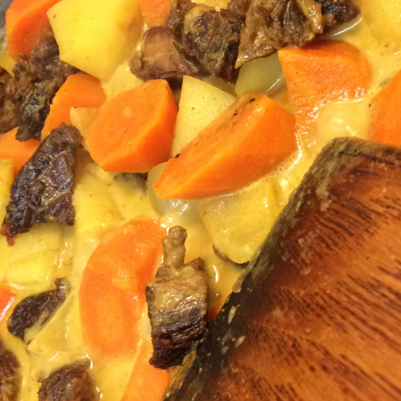 咖喱牛腩