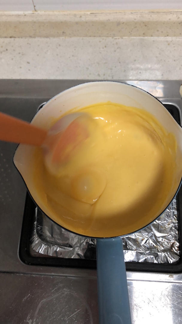 汪汪鲁肉饭做的吉士粉版奶黄馅