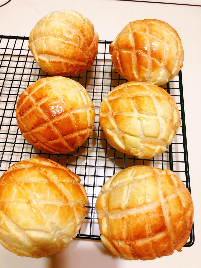 香酥柔软的港式菠萝包